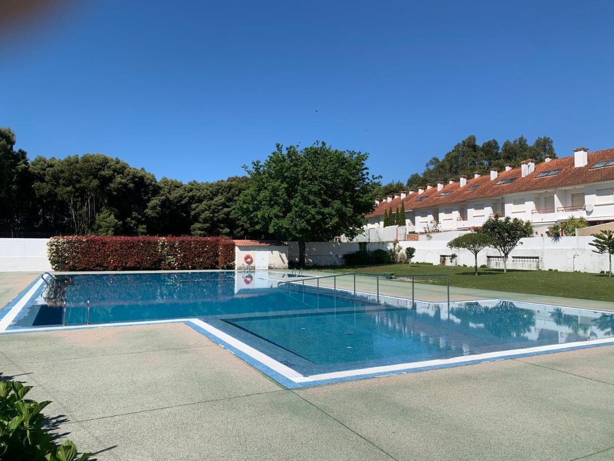 Urbanizacion Con Piscina Arnelas Sanxenxo Esterno foto